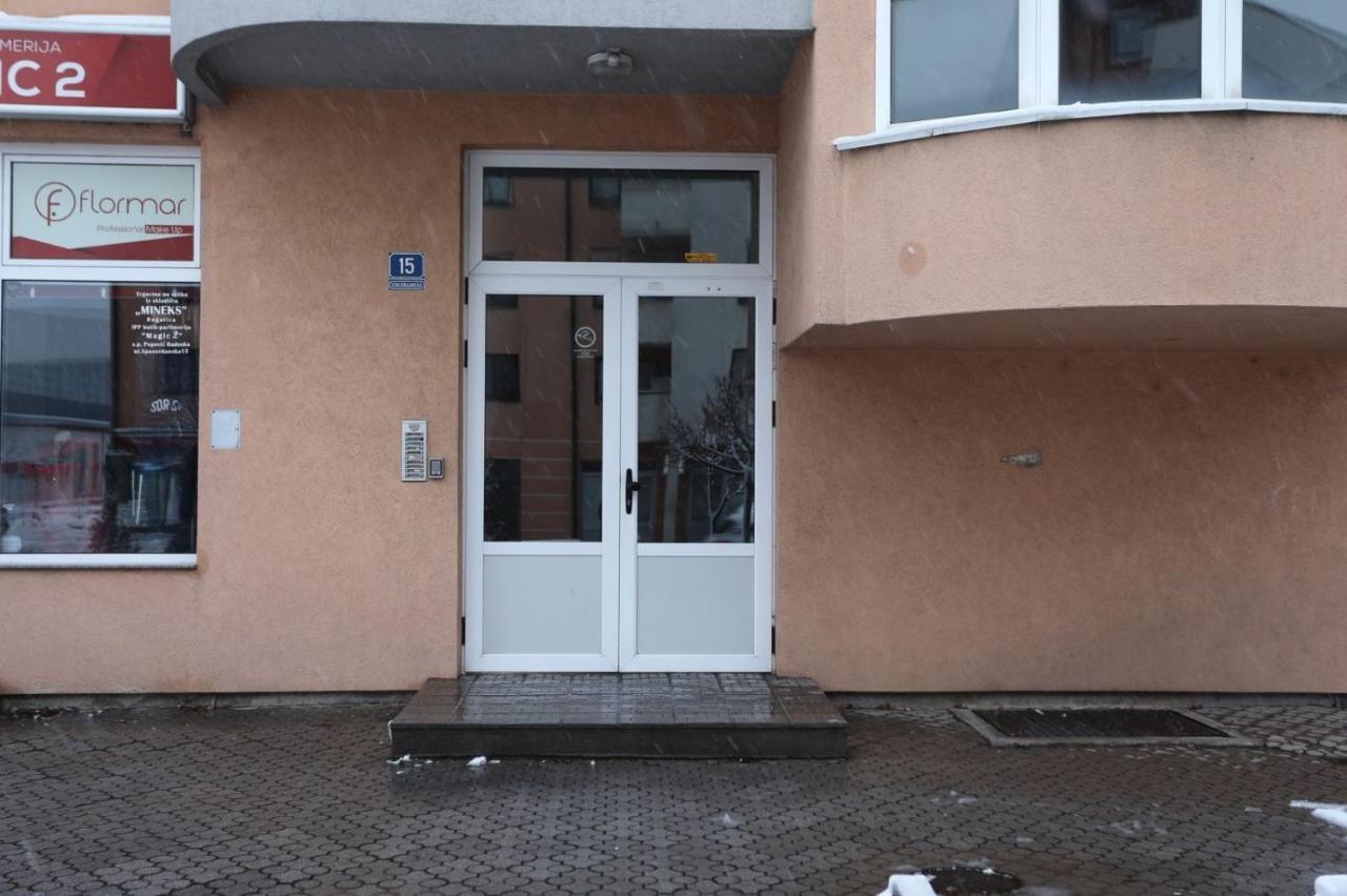 Apartment Igor Lukavica Екстериор снимка